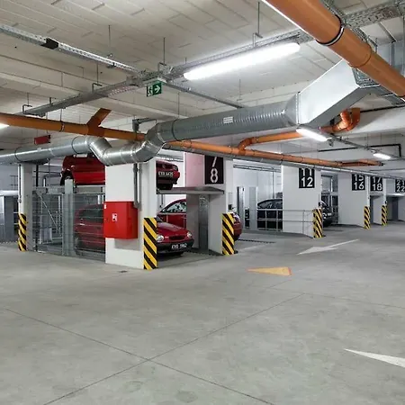 W Centrum Krakowa Arianska 4 דירה